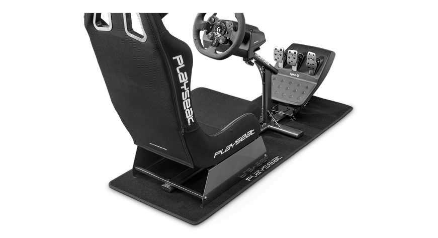 playseat-floor-mat-with-playseat-evolution-pro-black-actifit-logitech-G923-steering-wheel-1920x1080.png